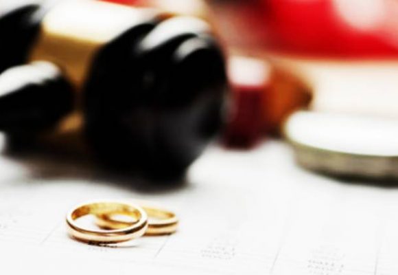 Как да се отнесем към избора на бракоразводен адвокат